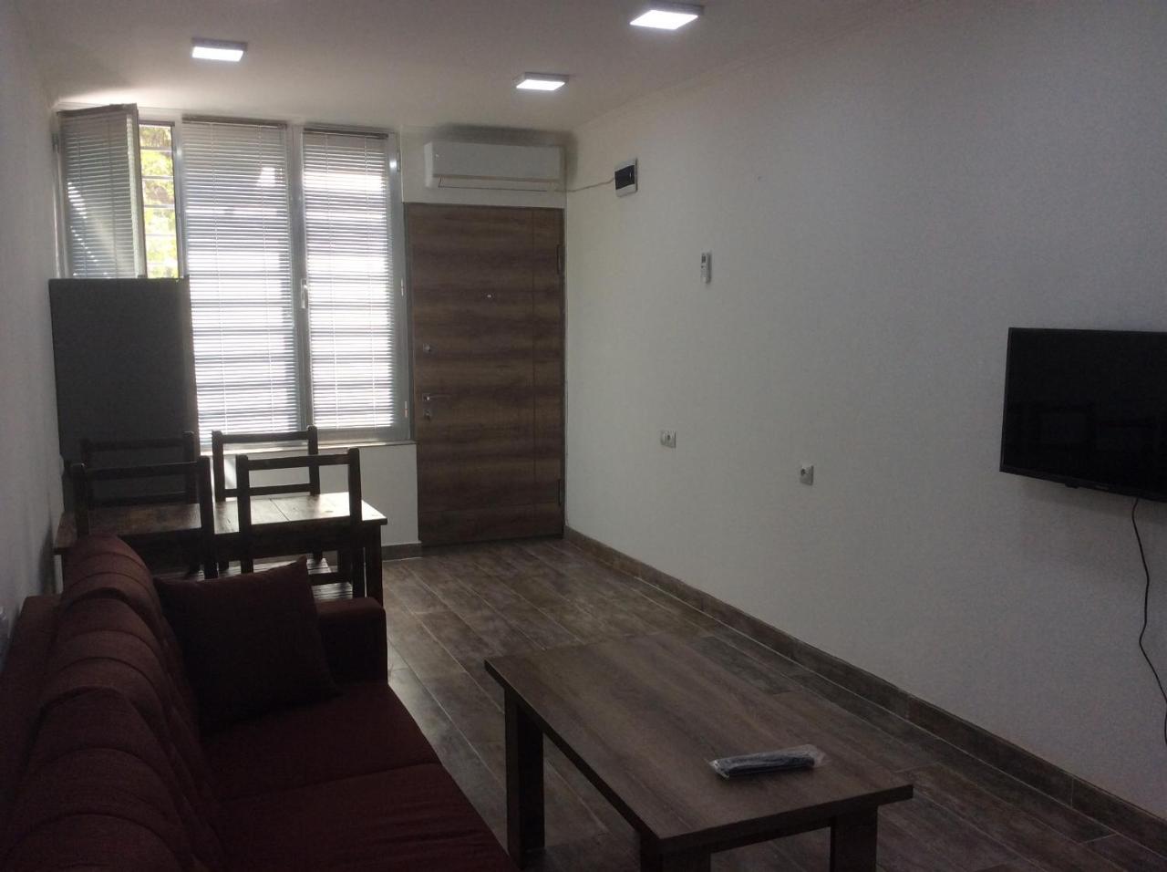 Apartment On Saryan 24 Erévan Extérieur photo